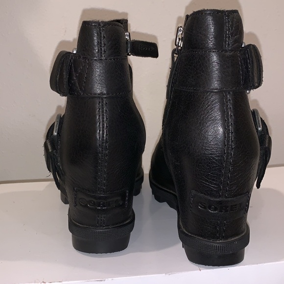 SOREL Joan of Arctic Waterproof Leather Wedge II Buckle Boot BLACK size 6.5 us - Picture 5 of 8